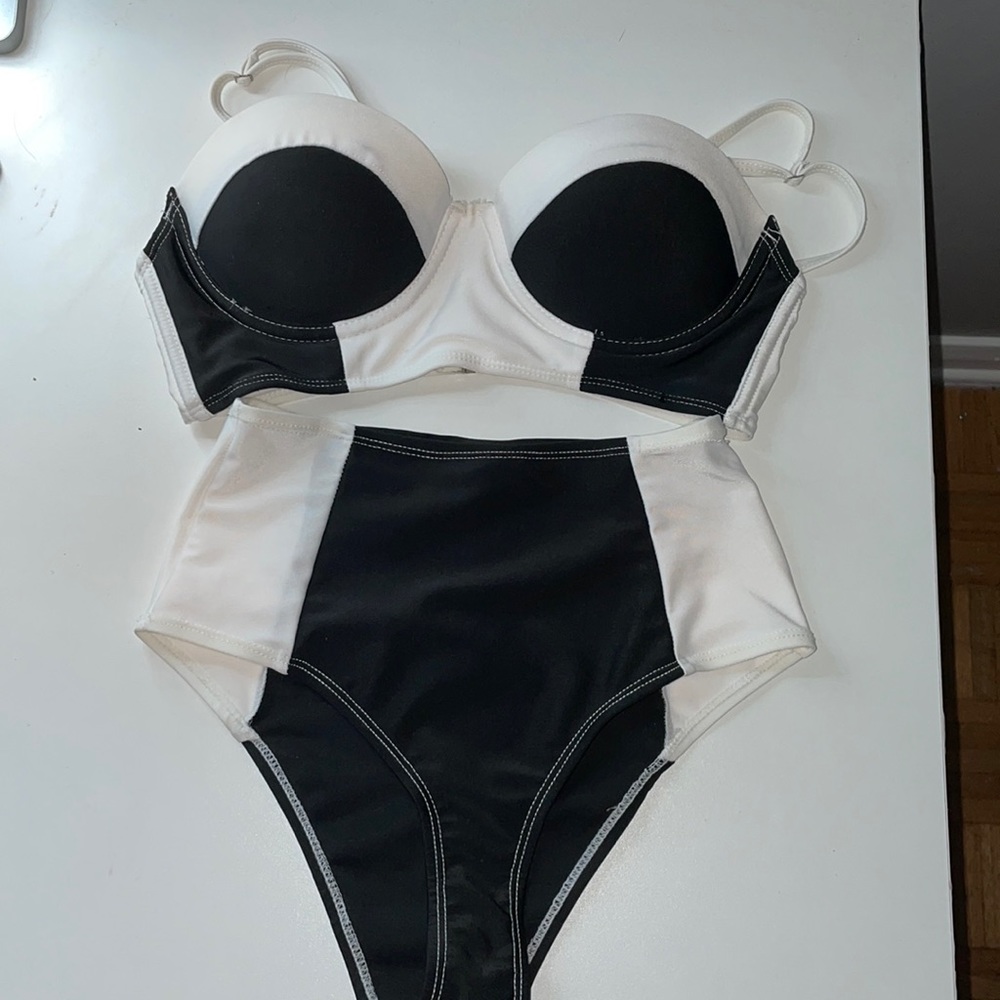 2 piece bathing suit